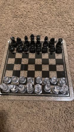 9-10 inches Glass chess set