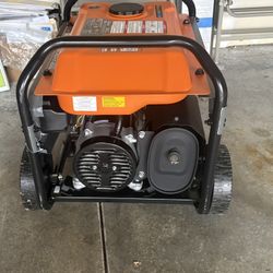 Generac Power Rush 3600 W Gas Portable Generator 