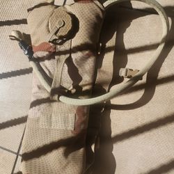 Camelbak Thermobak 2L (70oz) Desert Camo Maximum Gear