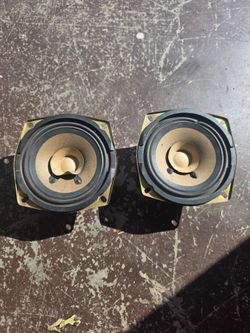 Honda GL1800 Goldwing Speakers