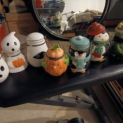 Holliday Candy/cookie Jars