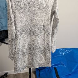 Ideology Top Snakeskin Print Tunic Fitness Women White Gray Size XS