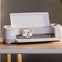 Cricut maker