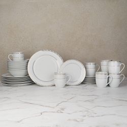 Fitz and Floyd Gold Serif 32 Piece Dinnerware Set, Service for 8