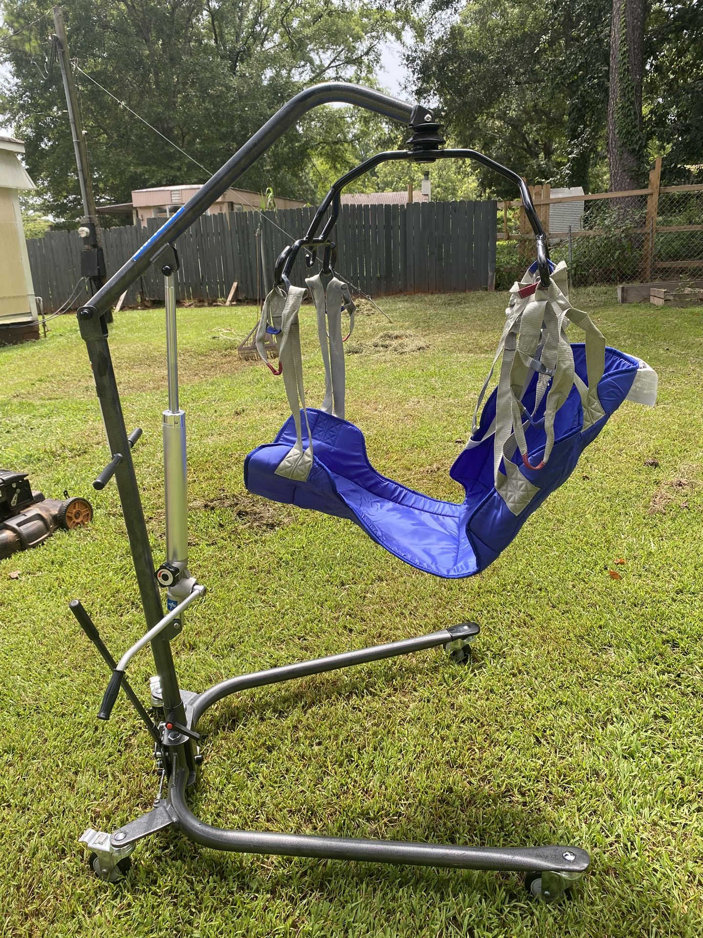 New Manual Patient Lift With Blue Sling.