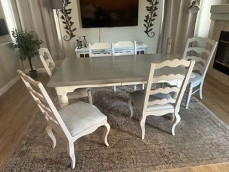 7 seat table set
