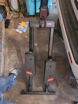 Yoleo Rowing Machine with Display