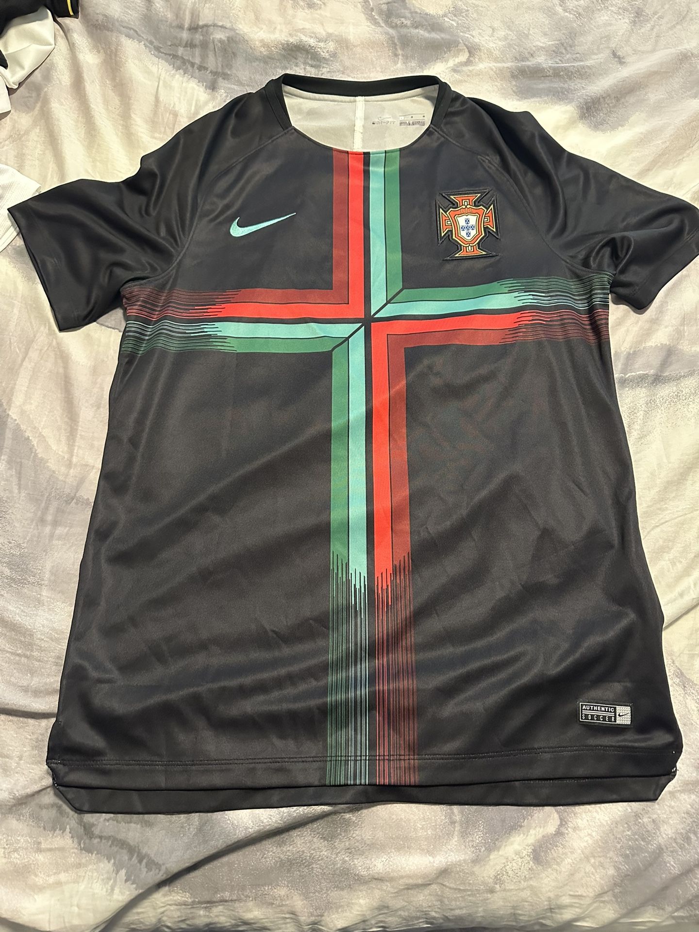 Portugal 2018 World Cup Training Jersey Size Large