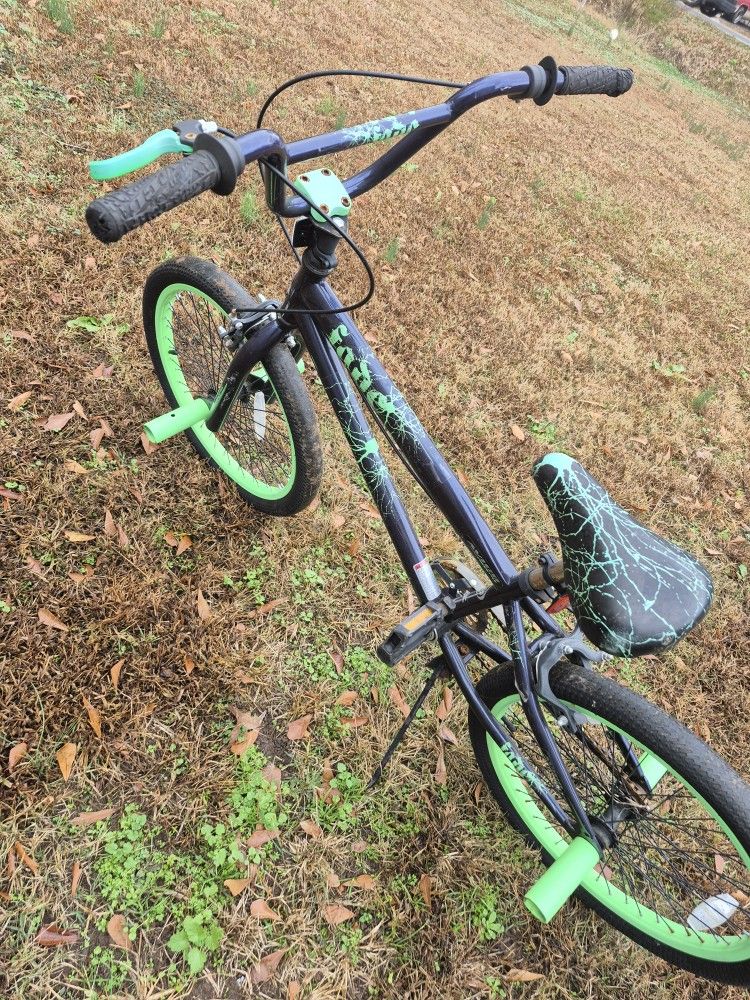 jade bike