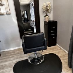 Mirror And Hair Chairs