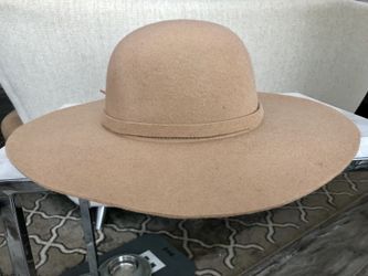 Women’s Wool Tan Hat