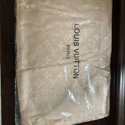 Louis Vuitton Scarf Light Pink