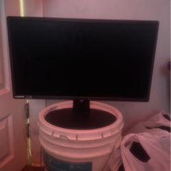 Just Got a New Monitor.getting Rid Off My Old Monitors 
