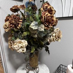 Vintage Vase With Flowers 