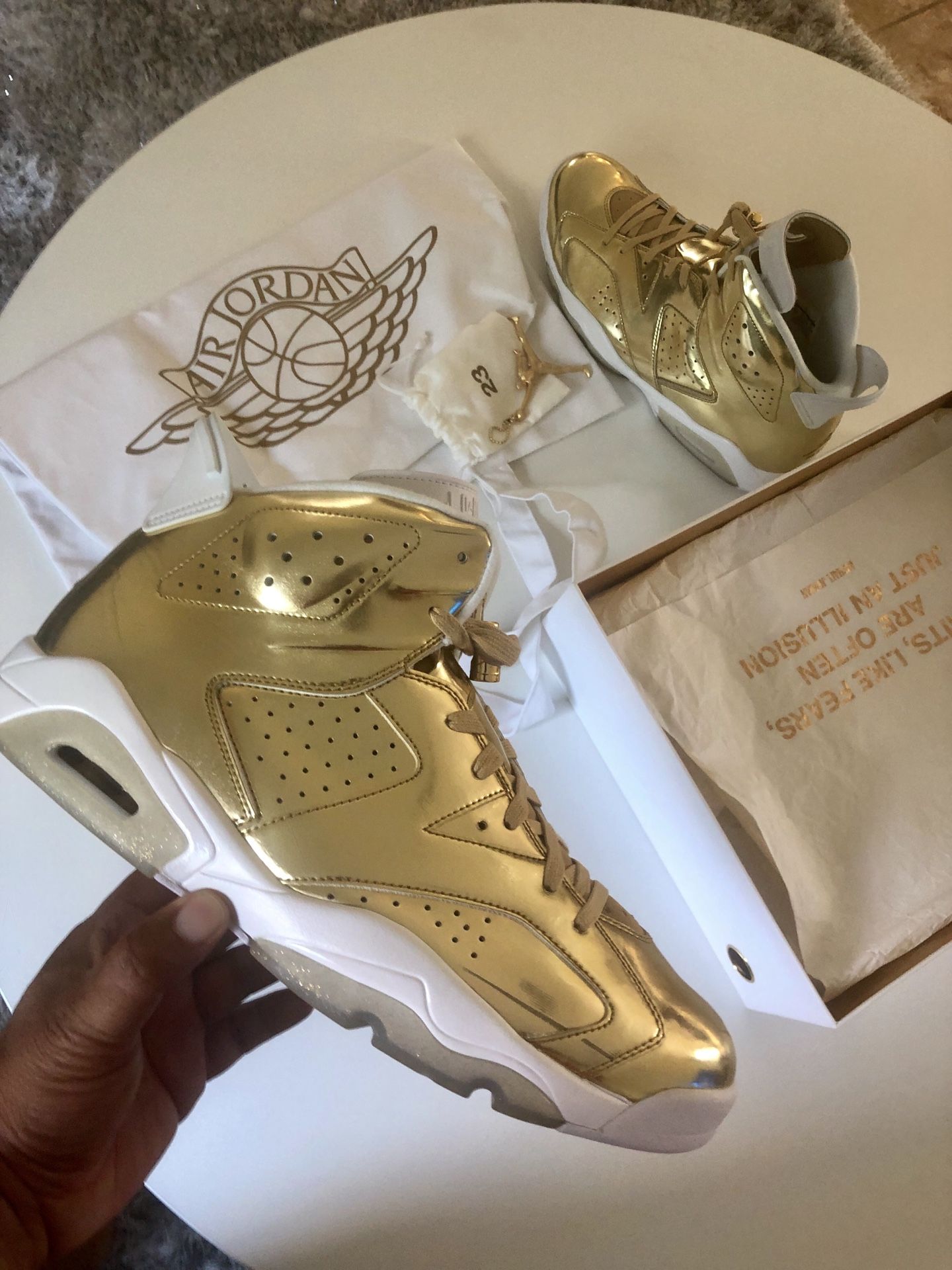 AIR JORDAN 6 RETRO PINNACLE !!! SZ 13