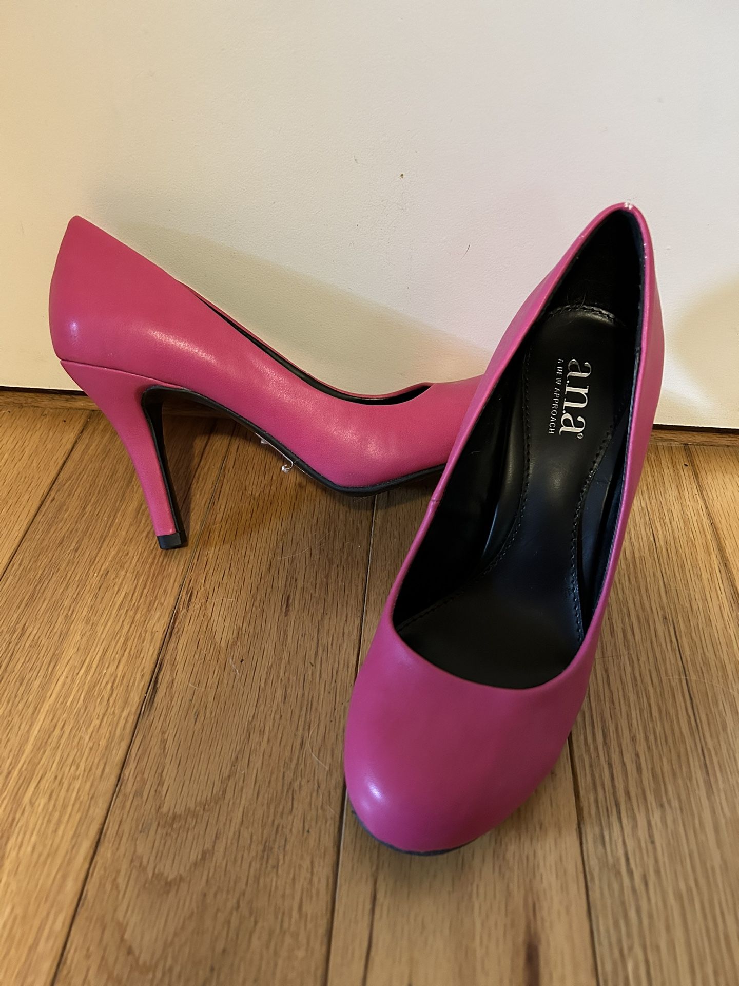 Pink 3.5” Heel Shoes-Brand New, Tags On-size 6 1/2