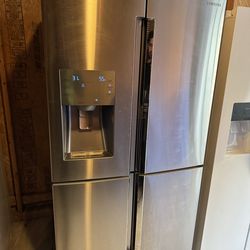 Refrigerator