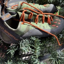LA Sportiva Climbing Shoes