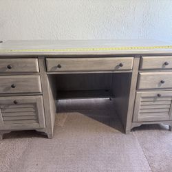 Abby Credenza Transitional Style 7 Storage Drawers