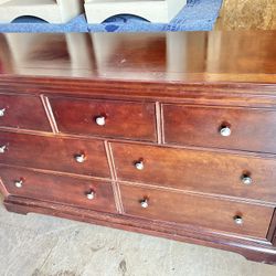 Solid Wood Dresser 