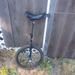 20" Club Freestyle Unicycle - Upgraded Nimbus Gel Saddle