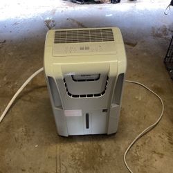 Danby Premiere Dehumidifier 