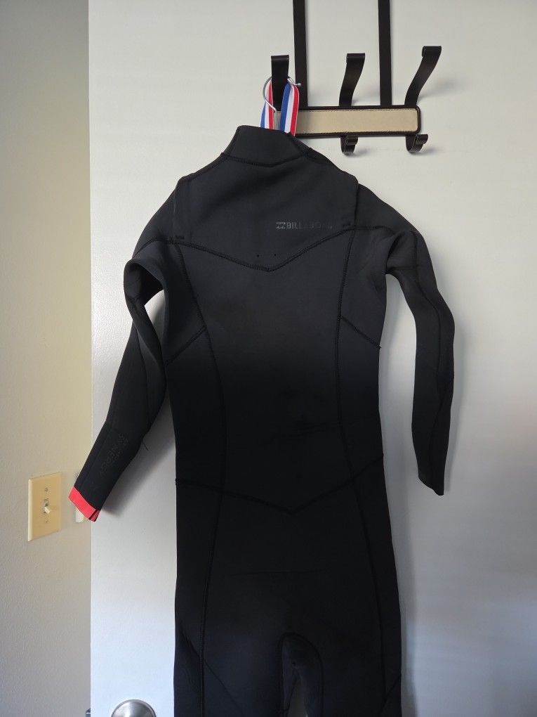 Womens Billabong Full Wetsuit 3:2 Xsmall
