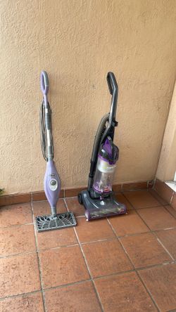 Bissel Vacuum and Shark Steam Mop 2X$59