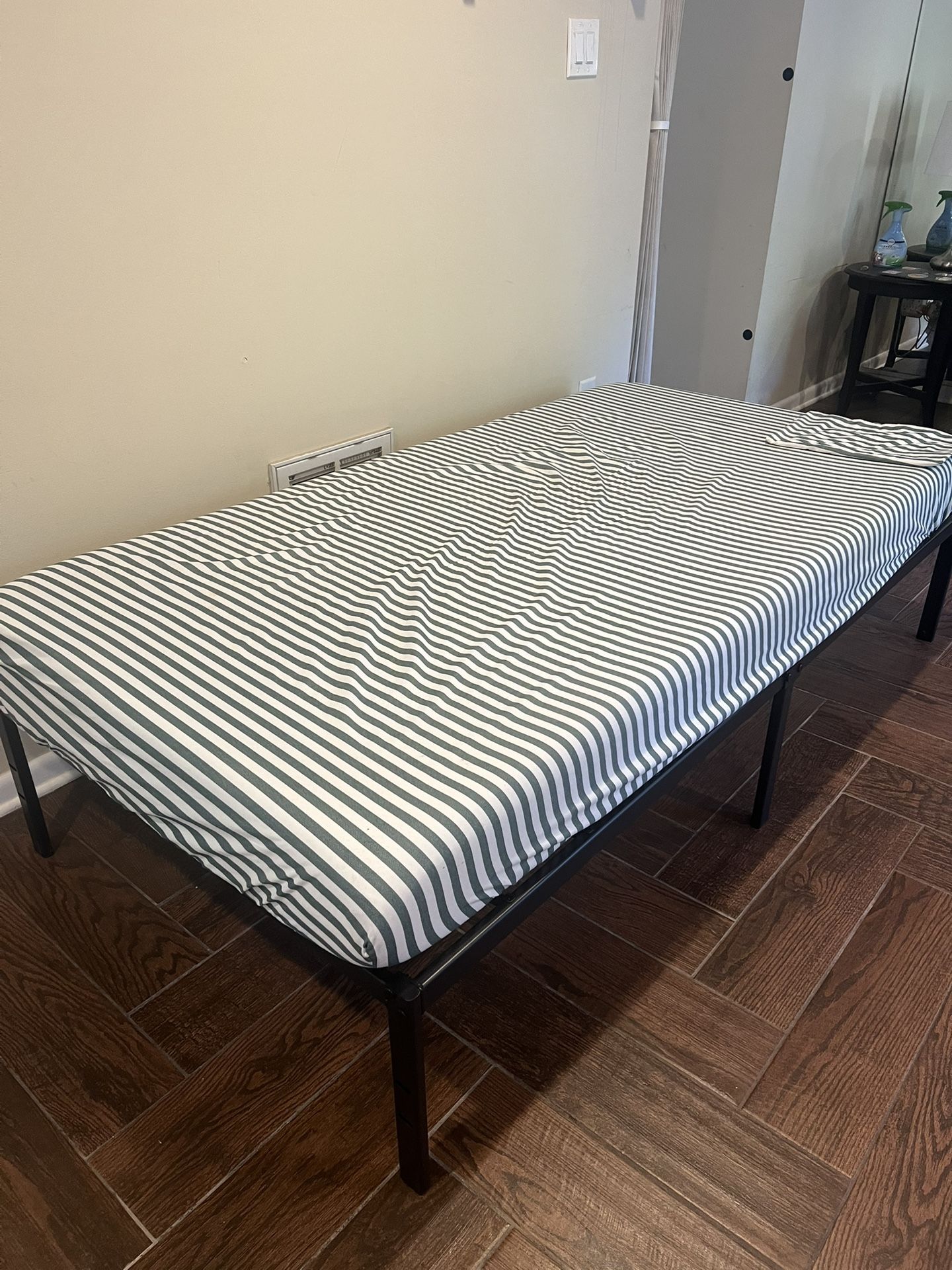 Twin Bed Frame with Mattress
