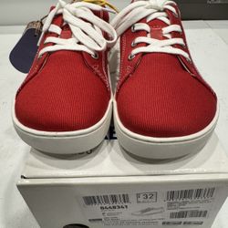 NEW KIDS BIRKENSTOCK SHOES SIZE 1 US