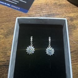 Sunflower Diamond Hoop Earrings For Woman 