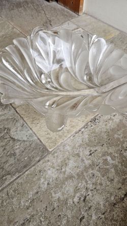 Leaf glass bowl