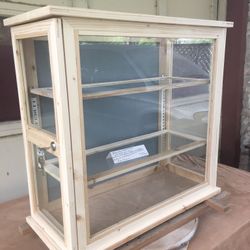 Handcrafted Display Cabinet.    South Austin.      $150 Cash.   