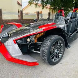 2016 Polaris Slingshot 