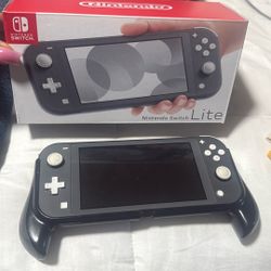 Nintendo Switch Light