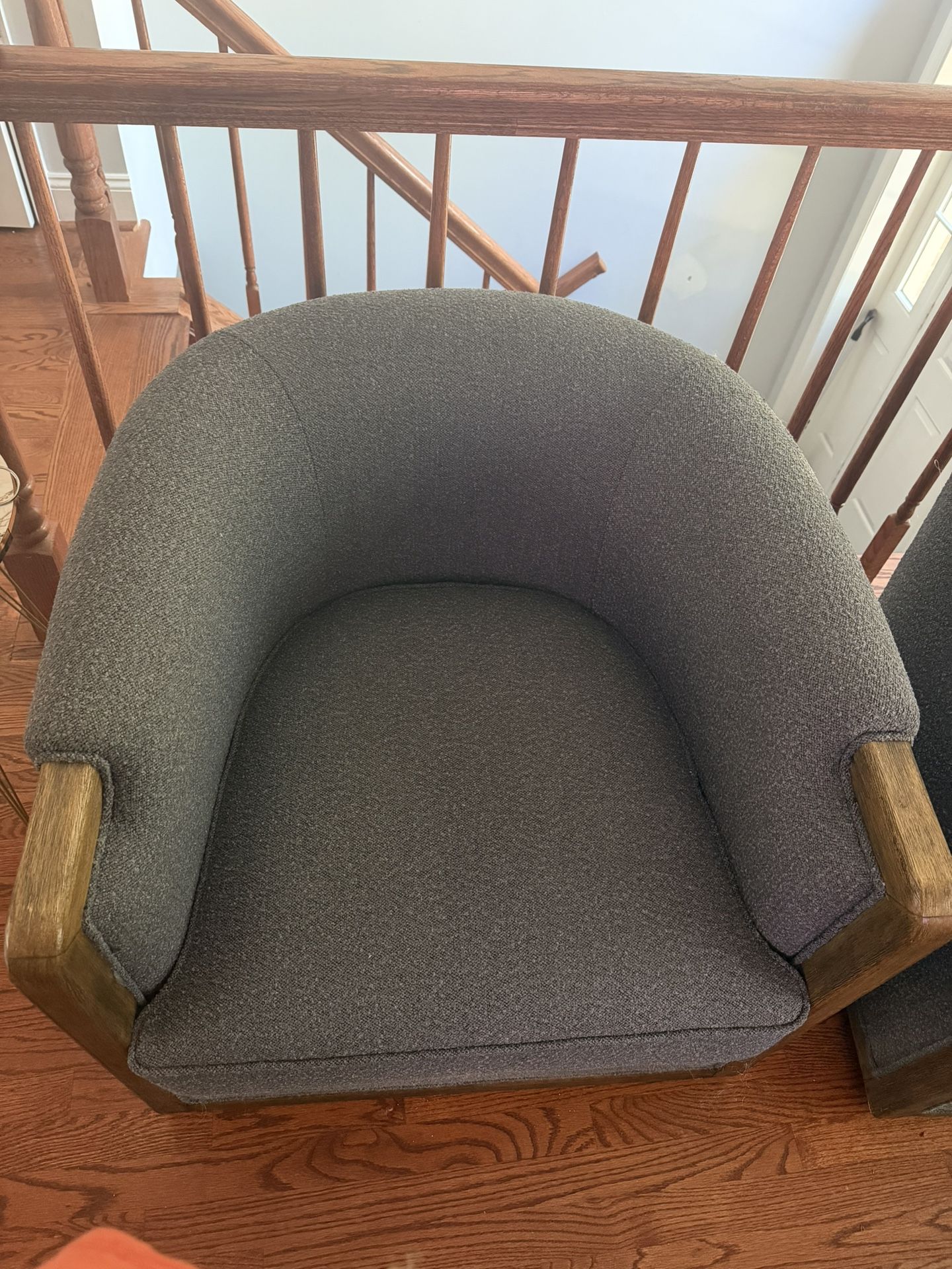 Gray Twisting Couch Chair