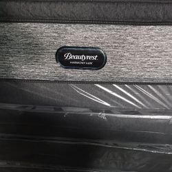 Brand  New Queen Beauty Rest Mattress $499
