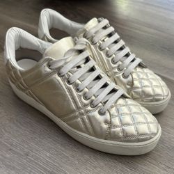 Burberry Westford Quilted Metallic Leather Low Top Sneaker Gold Sz 38 EU