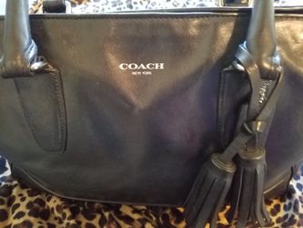 Coach AUTHENTIC PreLoved Handbag ONLY $275.00!!!!