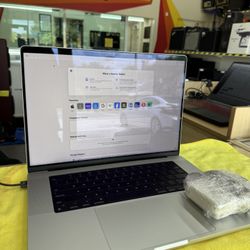 2024 Apple Mac Book Pro 