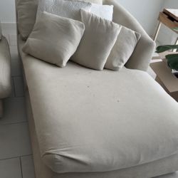 FREE: Sofa - Beige Sectional