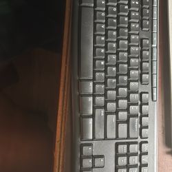 Logitech Wireless Keyboard 