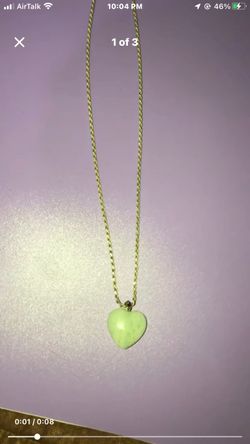 Woman's gold necklace