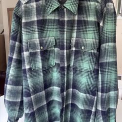 Pendleton Men’s Long Sleeve Shirt In Excellent Condition.
