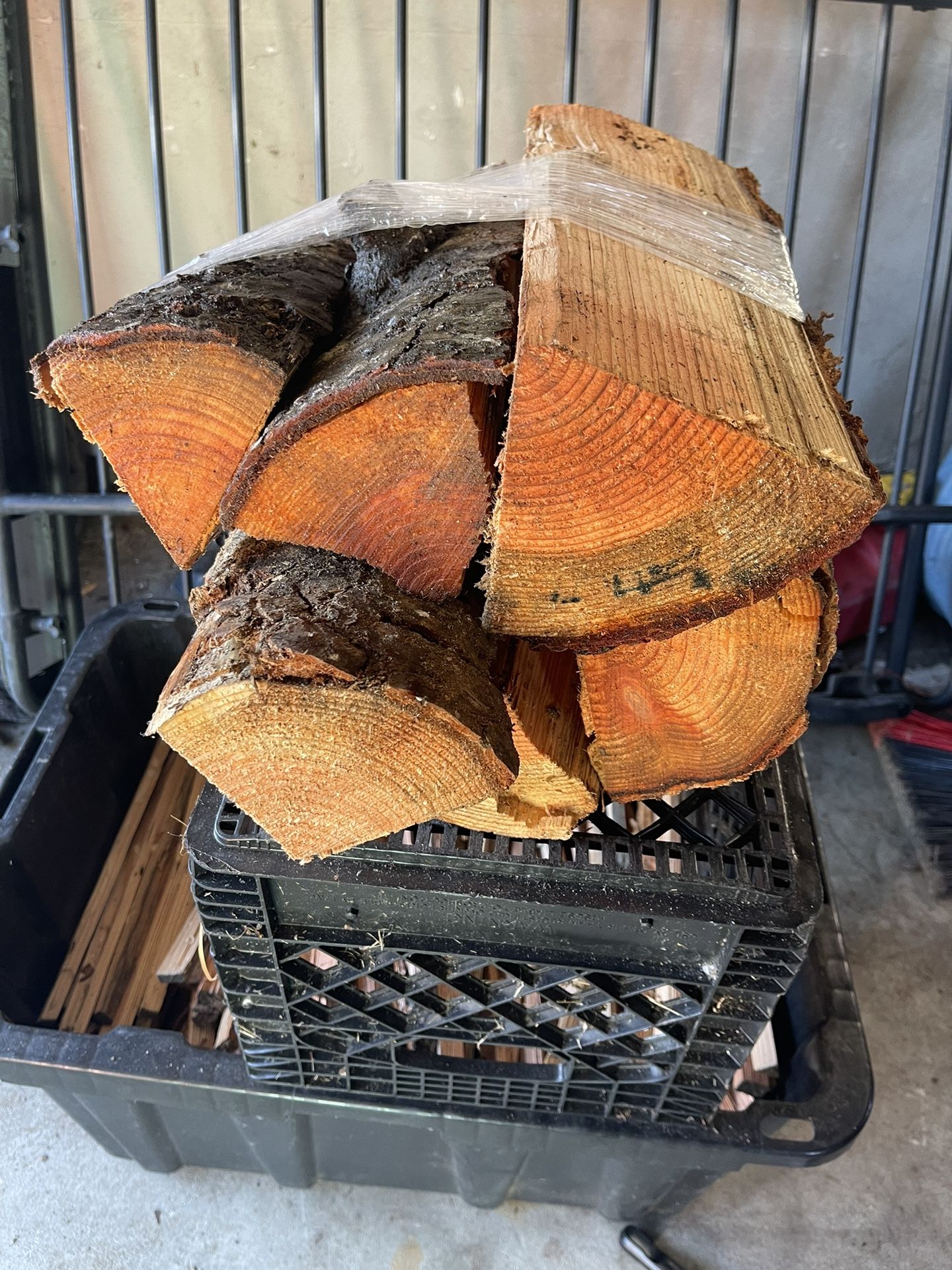 firewood bundles seasoned