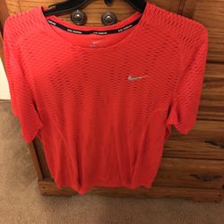 3 Men’s Nike Dri Fit Shirts Sz Large 