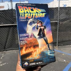 -Back To The Future- *VHS* *Highly Collectible*