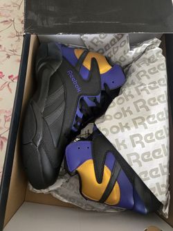 Lakers Reebok Pumps Shaqs Size 11 Rare