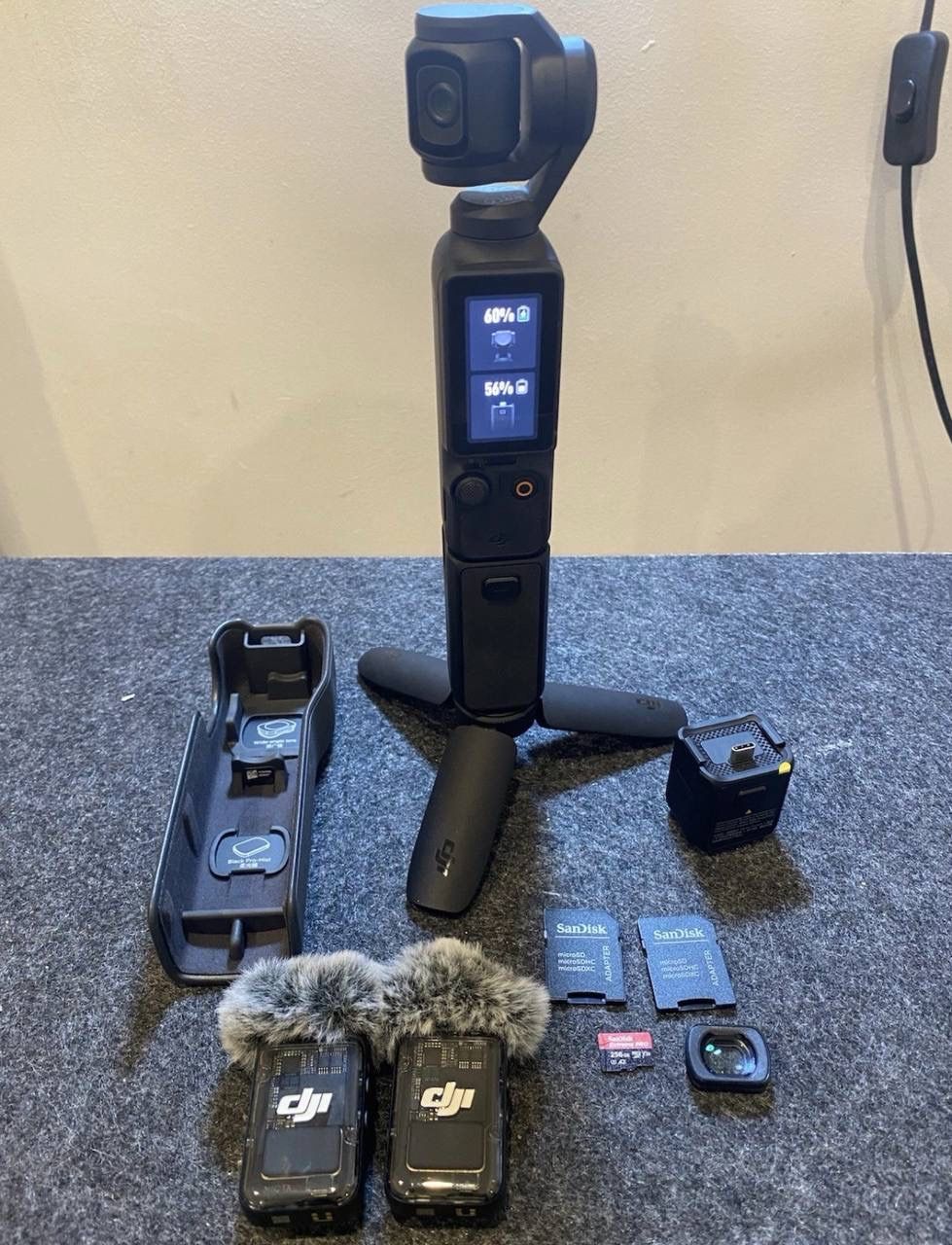 DJI Osmo Pocket 3 Creator Combo