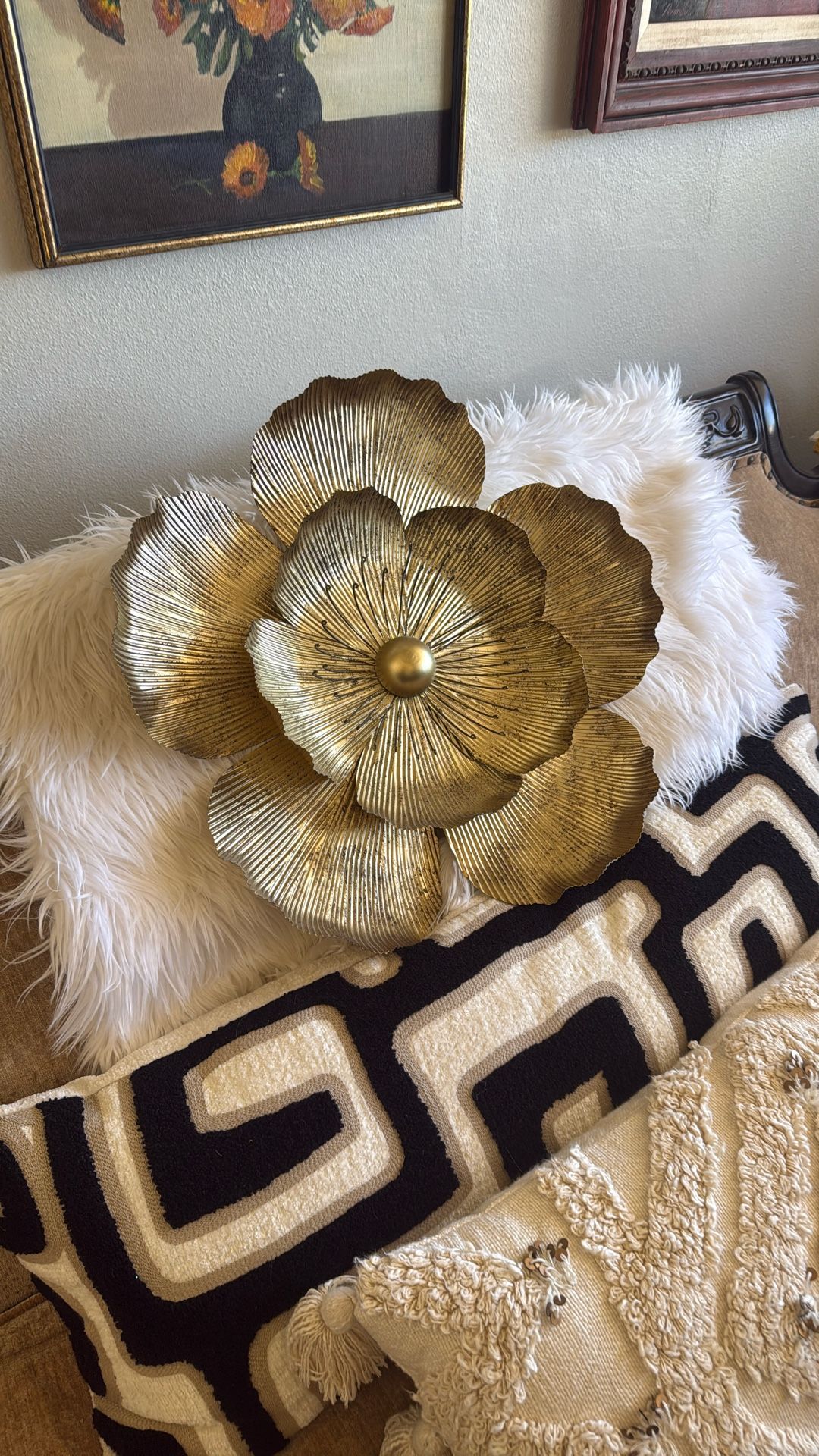 Large Gold Metal Flower Wall Hang